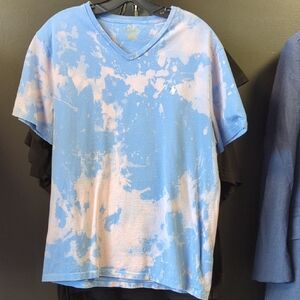 Polo Ralph Lauren Blue and Pink V-Neck T-Shirt